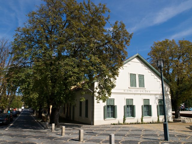 Kisfaludy Galéria